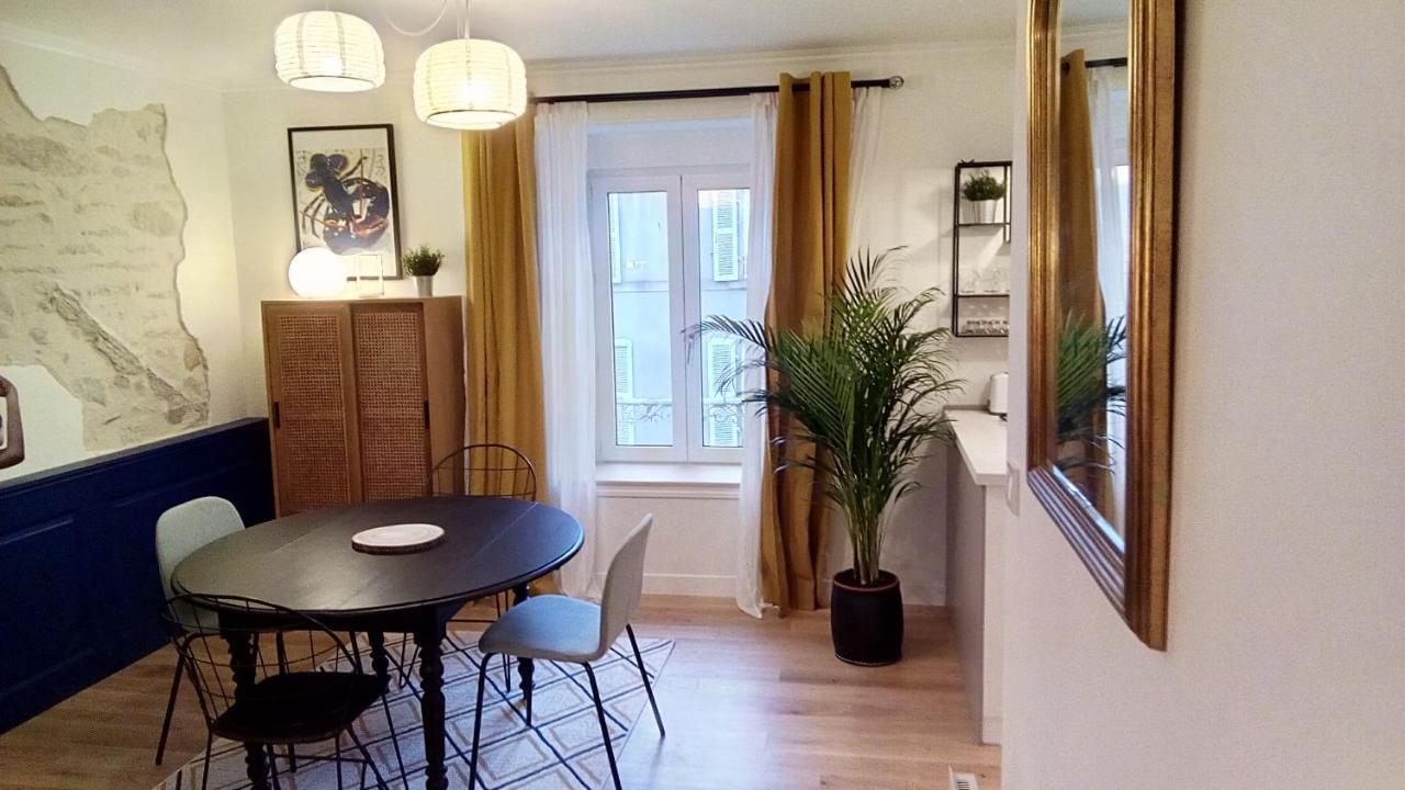 Les Appartements Du 31 - Centre Ville - 2E Etage - 50 M2 كْيَمبيه المظهر الخارجي الصورة